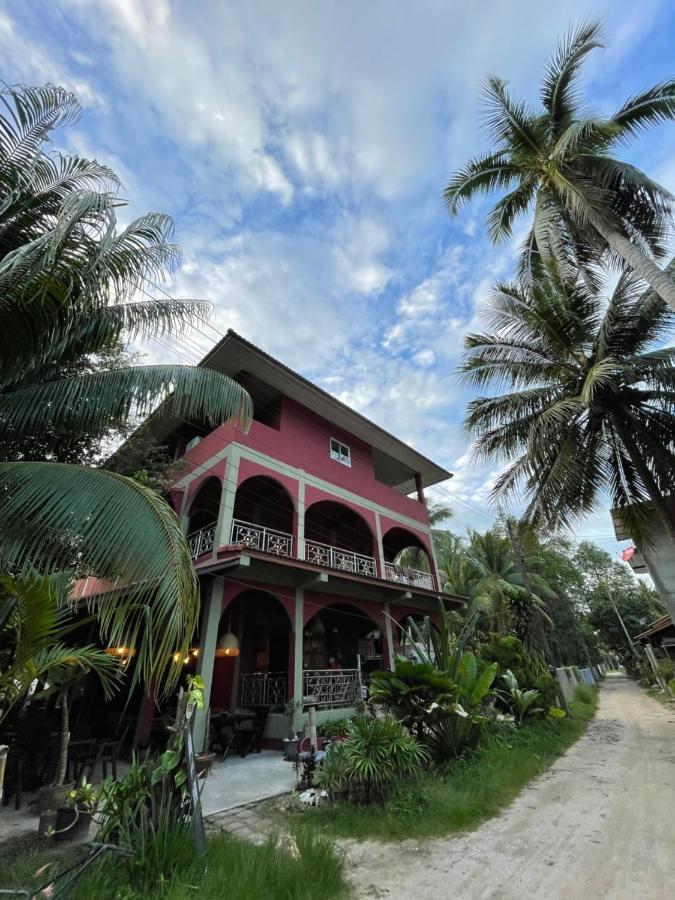 Resort Mythai Chaloklum