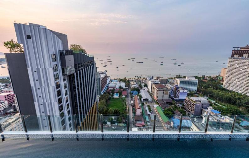 Base Huge 2bed King&queen With Infinity Pool & Free Netflix! Apartamento Pattaya