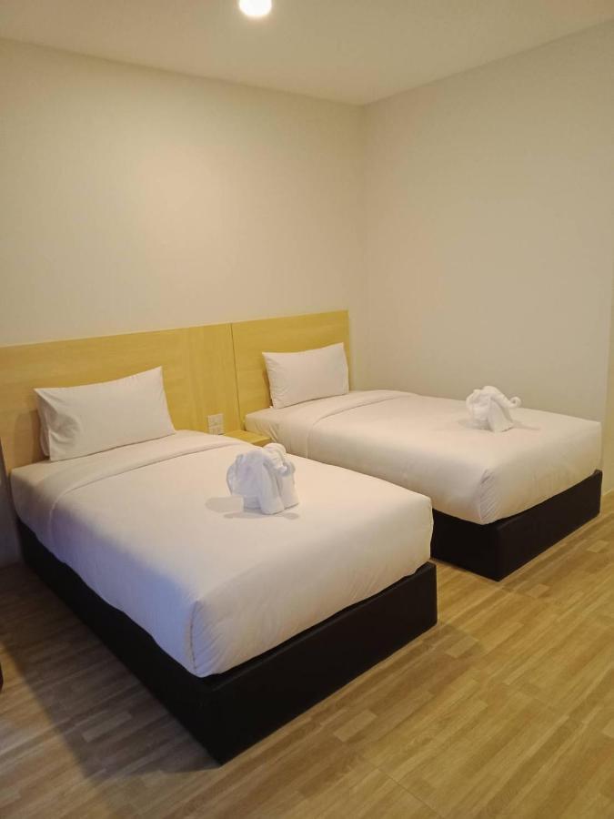 Hotel The Charlotte Smart Lopburi
