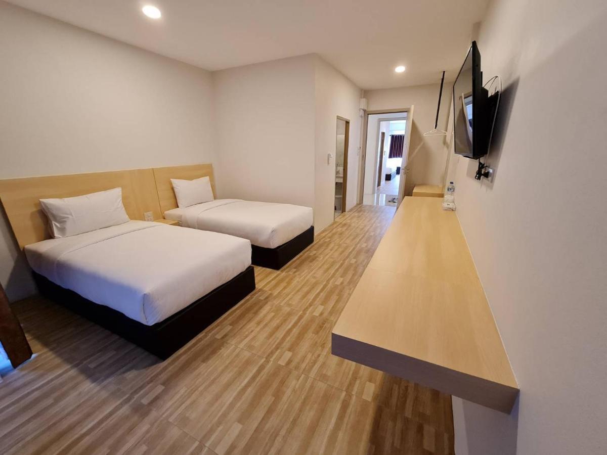The Charlotte Smart 3* Lopburi