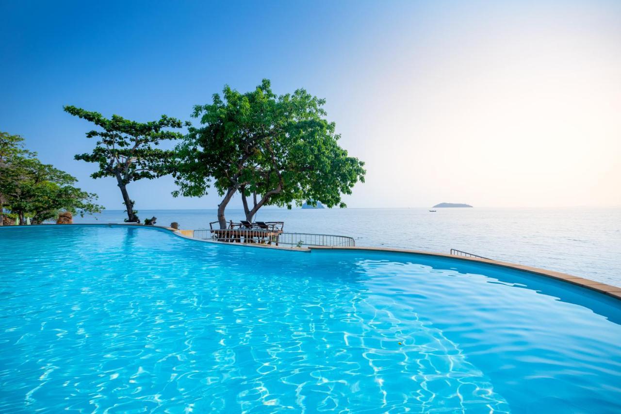 Resort Natural Phi Phi Don