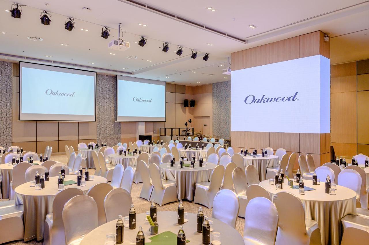 Oakwood & Sri Racha Hotel