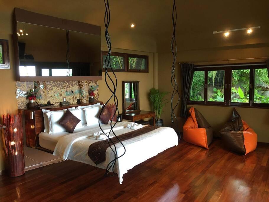 Villa Monkey Flower Koh Tao