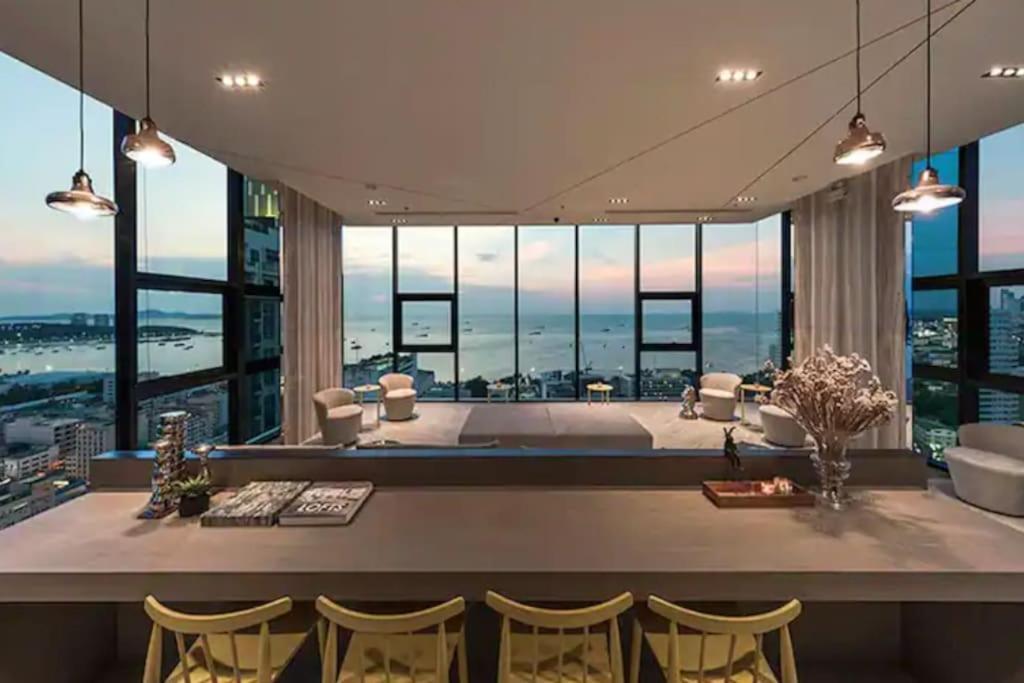 Apartamento Base Huge 2bed King&queen With Infinity Pool & Free Netflix! Pattaya
