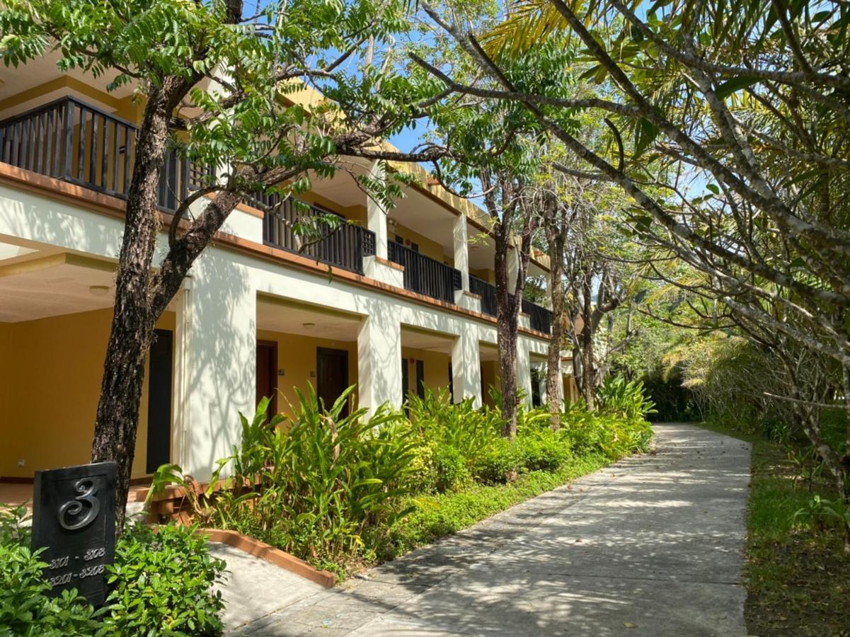 Centara Tropicana Resort