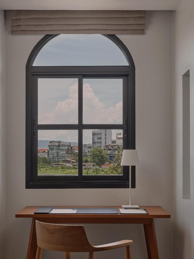 Hotel The Motifs Eco - Sha Extra