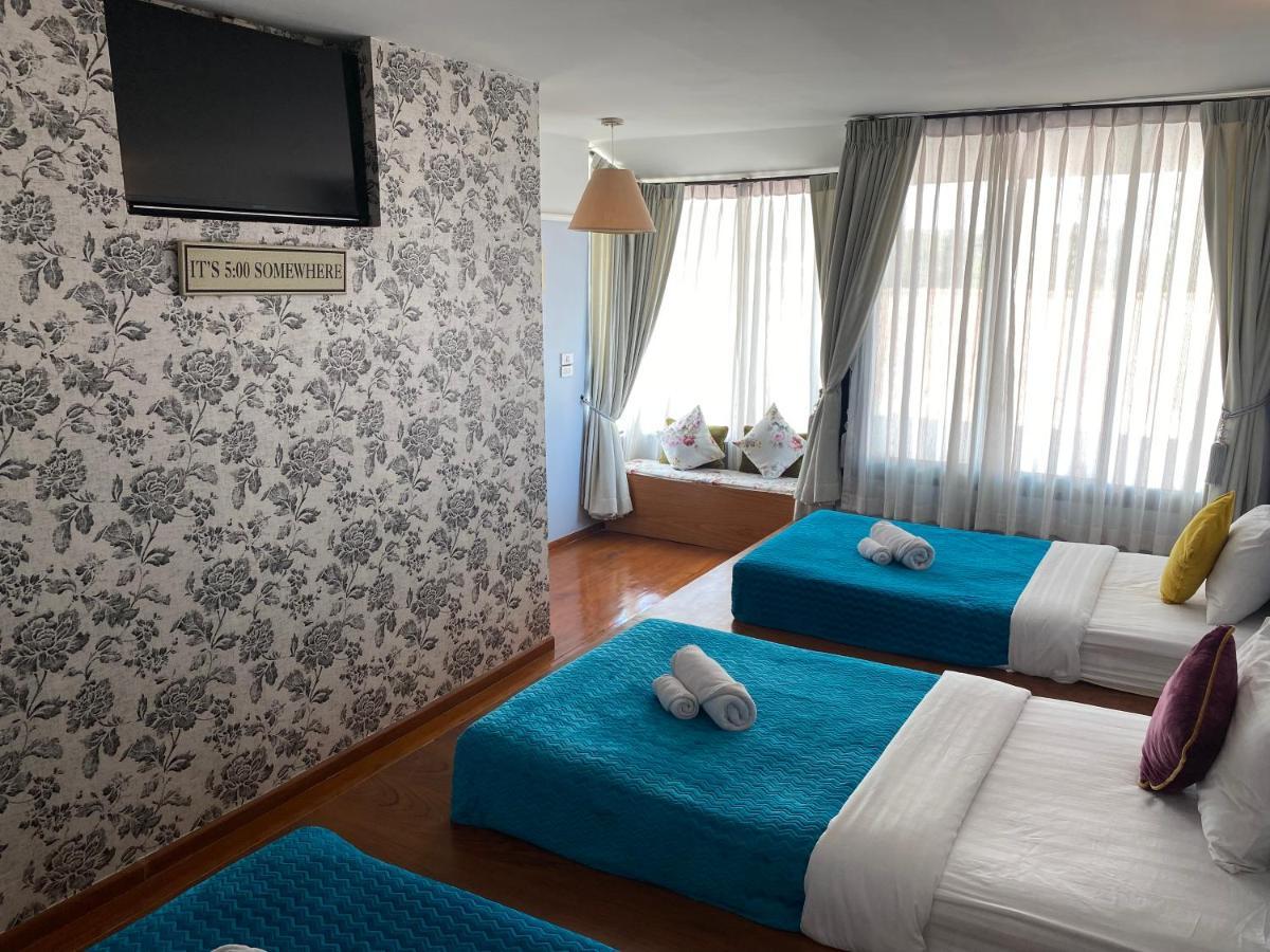 La Riva Boutique Resort 4*