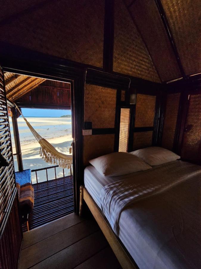 Castaway Resort