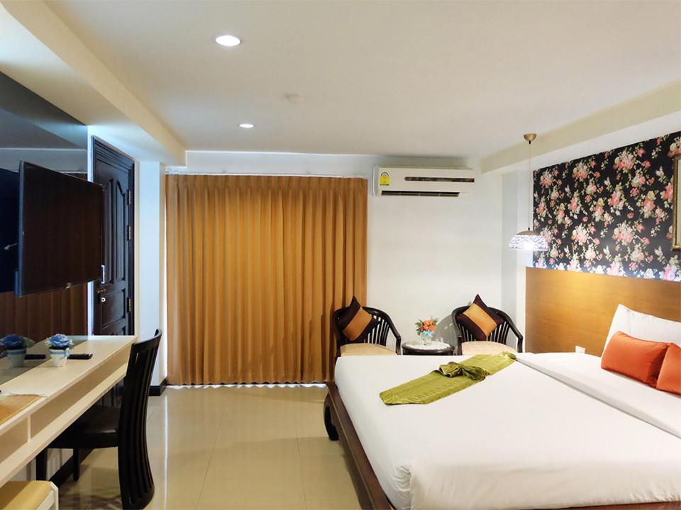 Grand Hill And 4* Nakhon Sawan