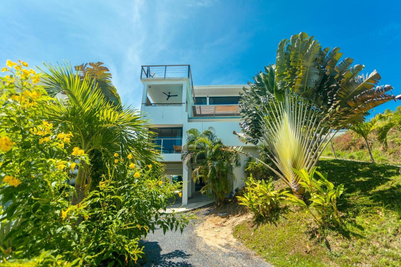 Villa Tahiana
