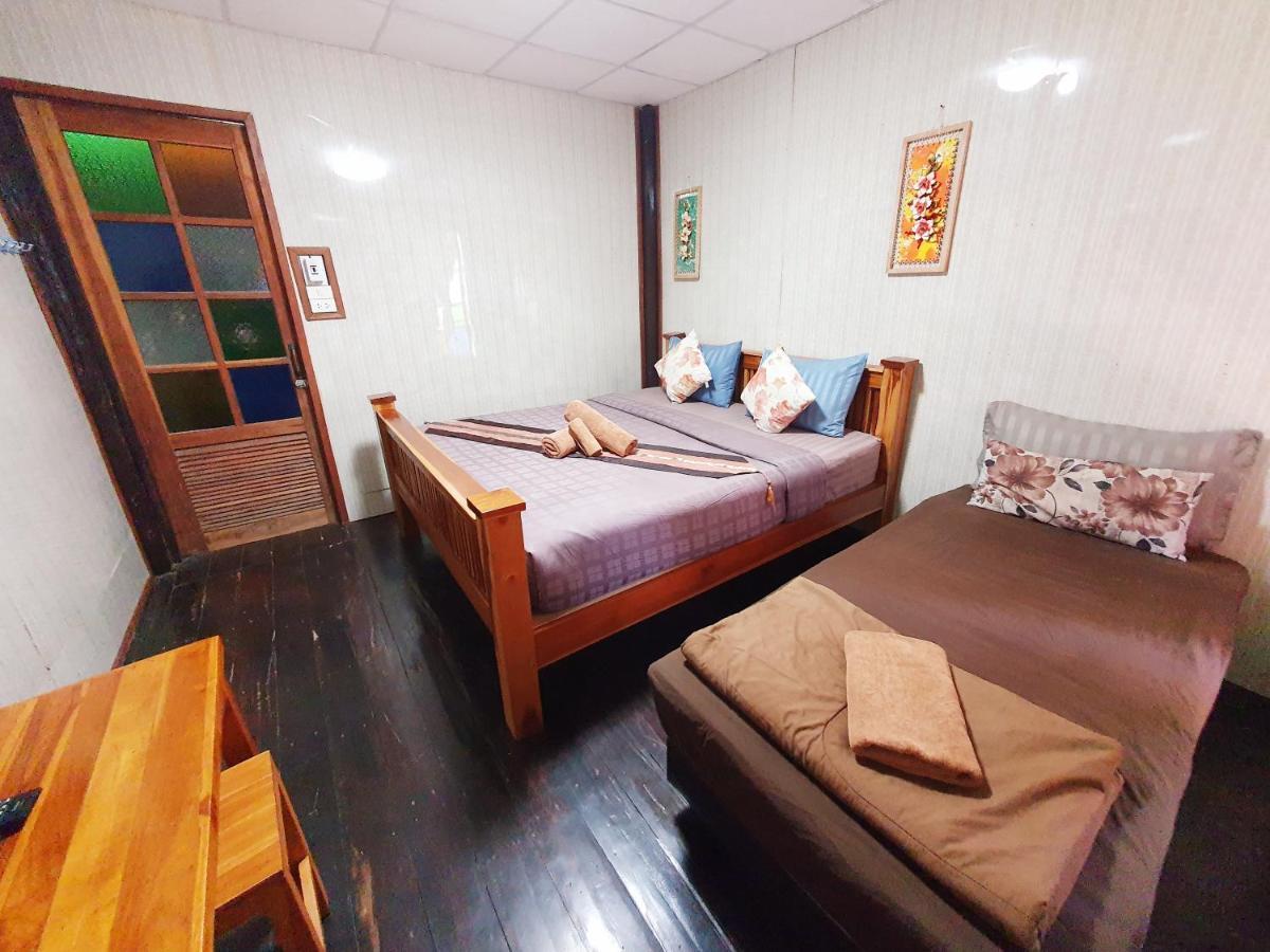 Guest house Ktt And Motorbike & Bicycle For Rents Sukhothai