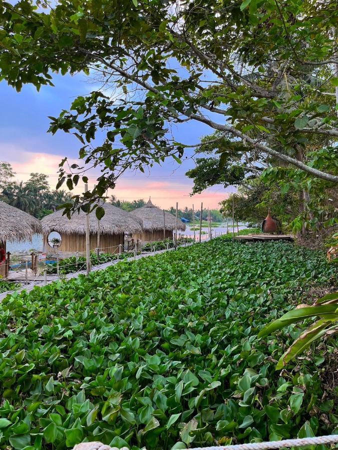 Jantara And Restaurant *