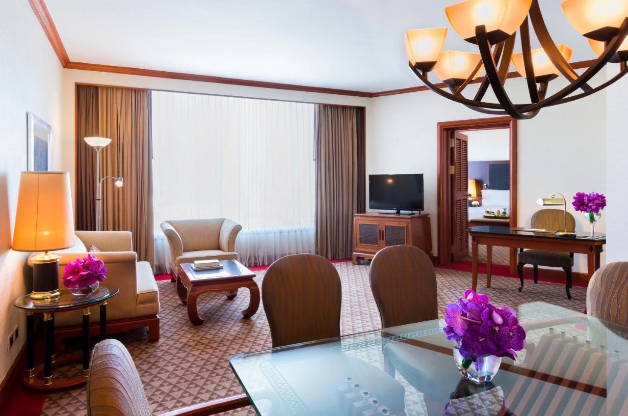 Pullman Raja Orchid Hotel