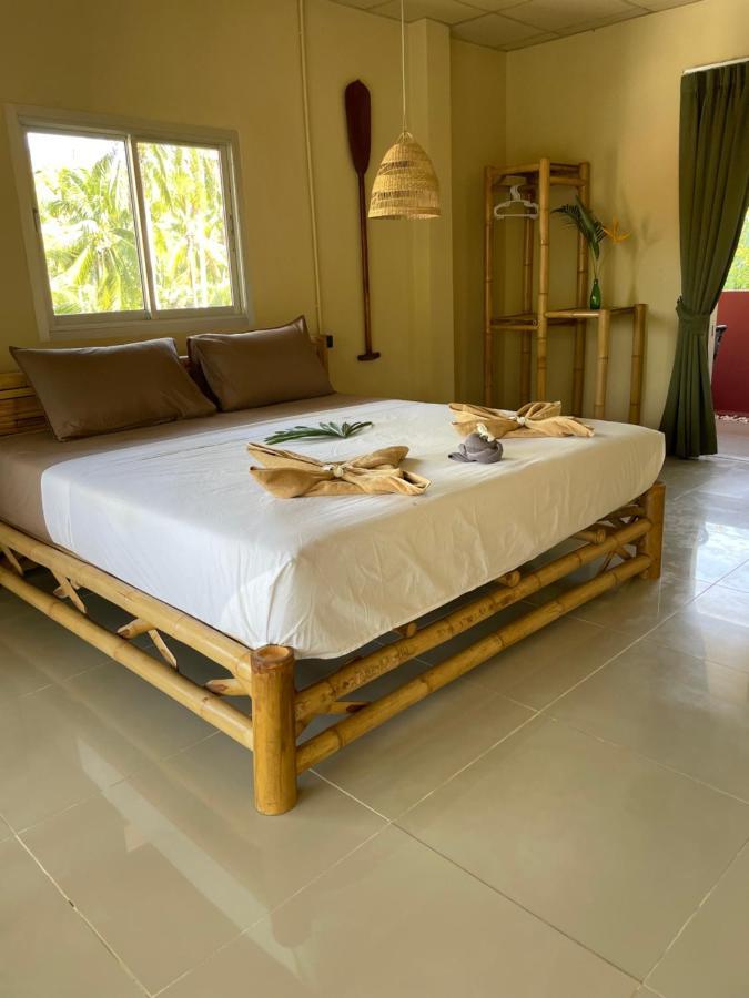 Mythai Resort 2*