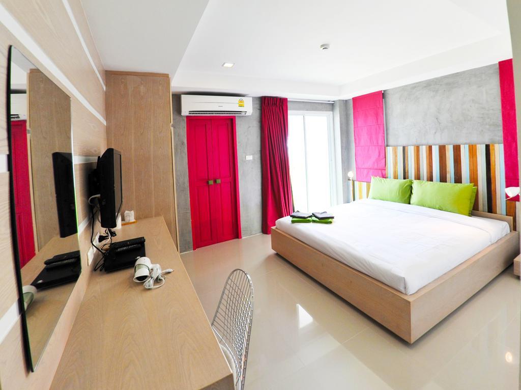 New Life Phuket 3*