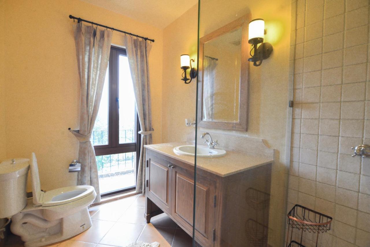 Private Pool & Golf - Toscana House Khaoyai 4 Bedrooms 10 Guests * Ban Rai Khlong Sai