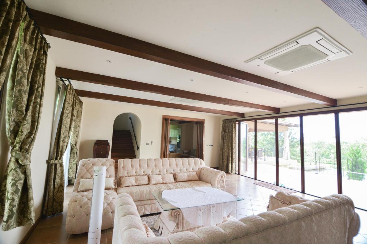 Private Pool & Golf - Toscana House Khaoyai 4 Bedrooms 10 Guests *
