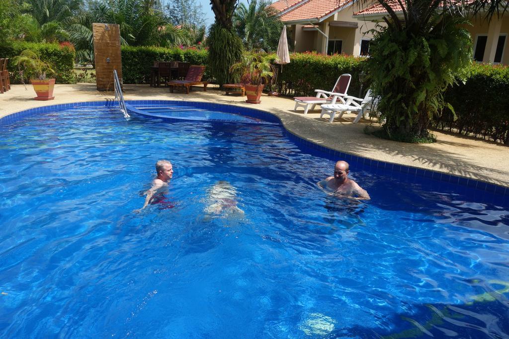 Resort Ao Thai Sathing Phra