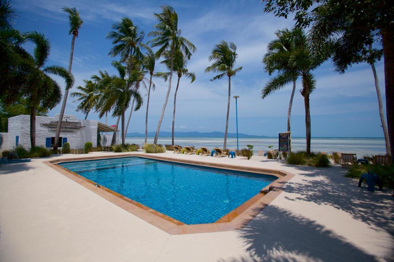 Lime N Soda Beachfront 3*