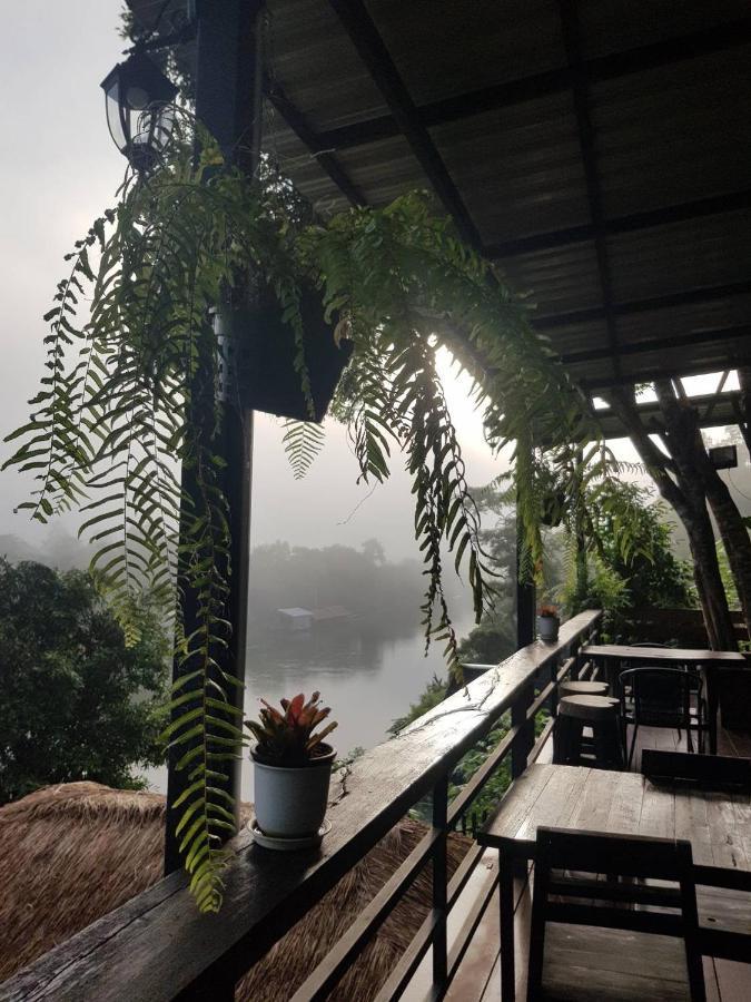 Hotel Rimwang The River Life