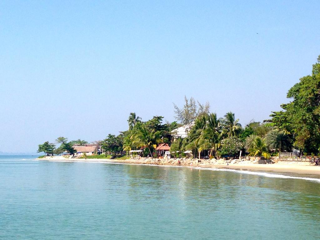 Sea Breeze House Holiday home *