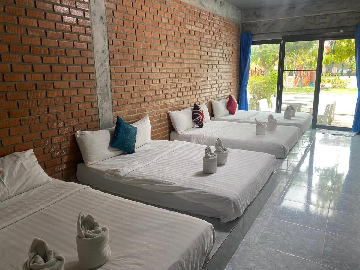 Irak Ao Manao Resort Klong Wan