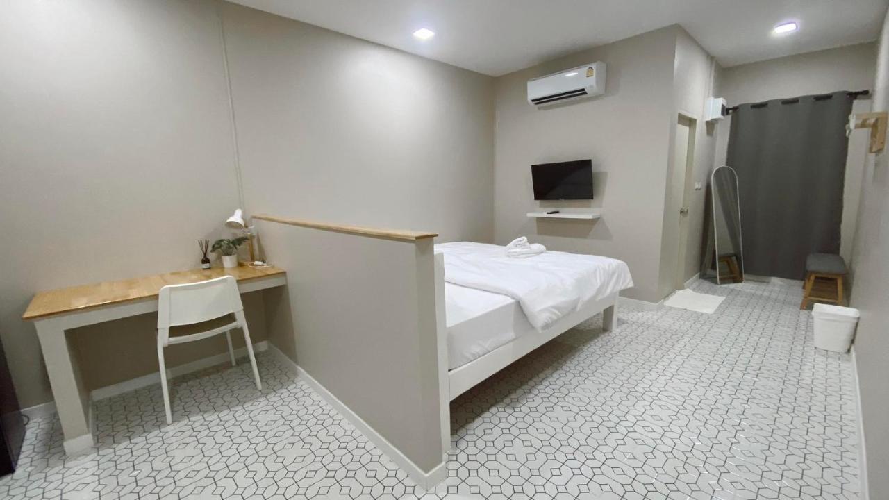 Juni House * Chumphon