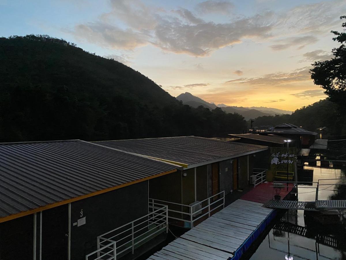 ชอว์ งาทอง รีสอร์ต Chor Ngar Thong Erawan * Kanchanaburi