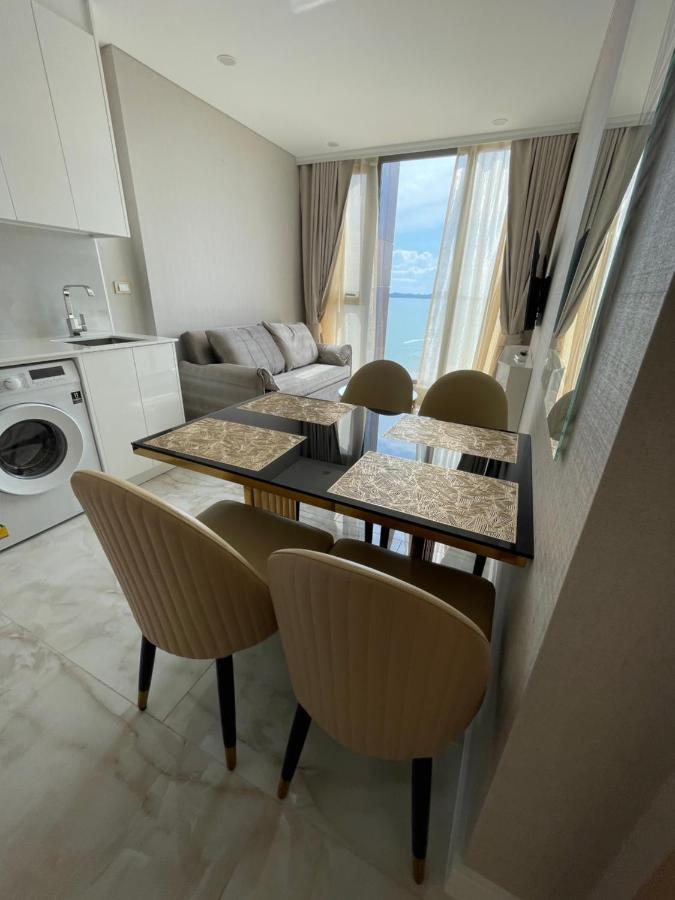Copacabana High Floor Apartment Jomtien Beach