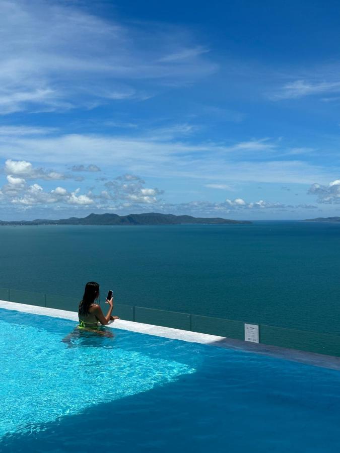 Copacabana High Floor Apartment *