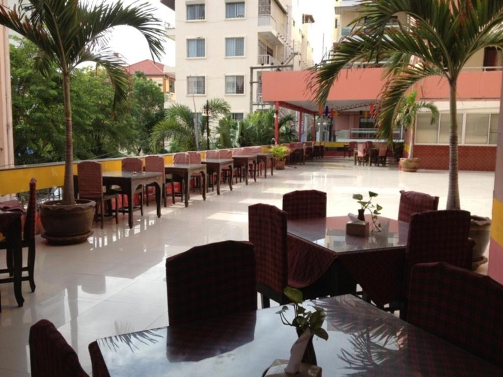 Hotel Monaa's Place Pattaya