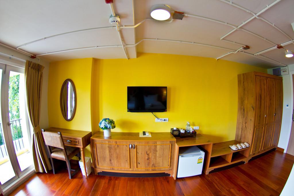 Coasta Bangsaen Hotel 3*