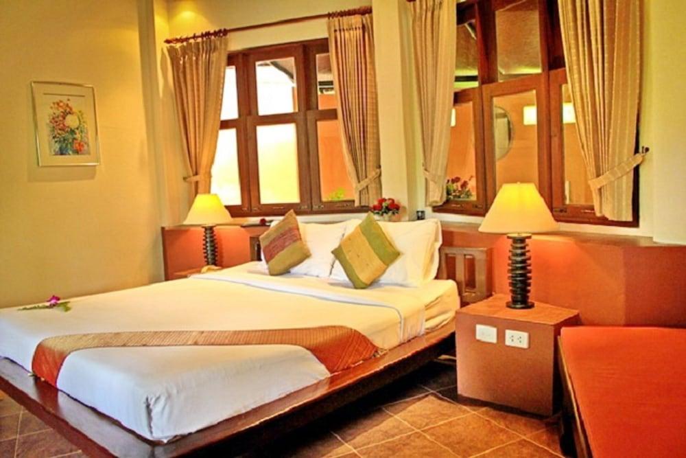 Chaweng Bay View Resort 3*