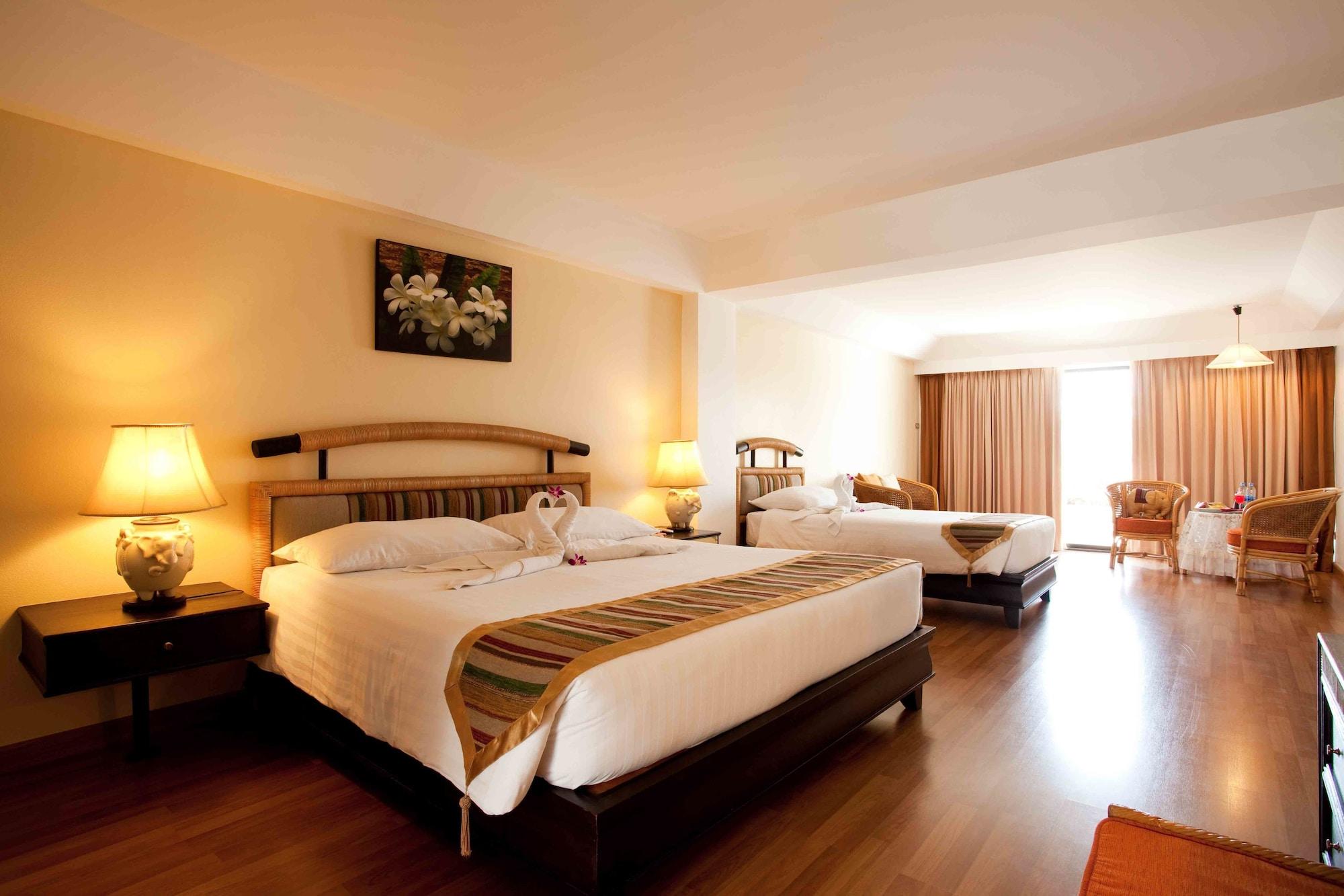 Resort Methavalai 4*