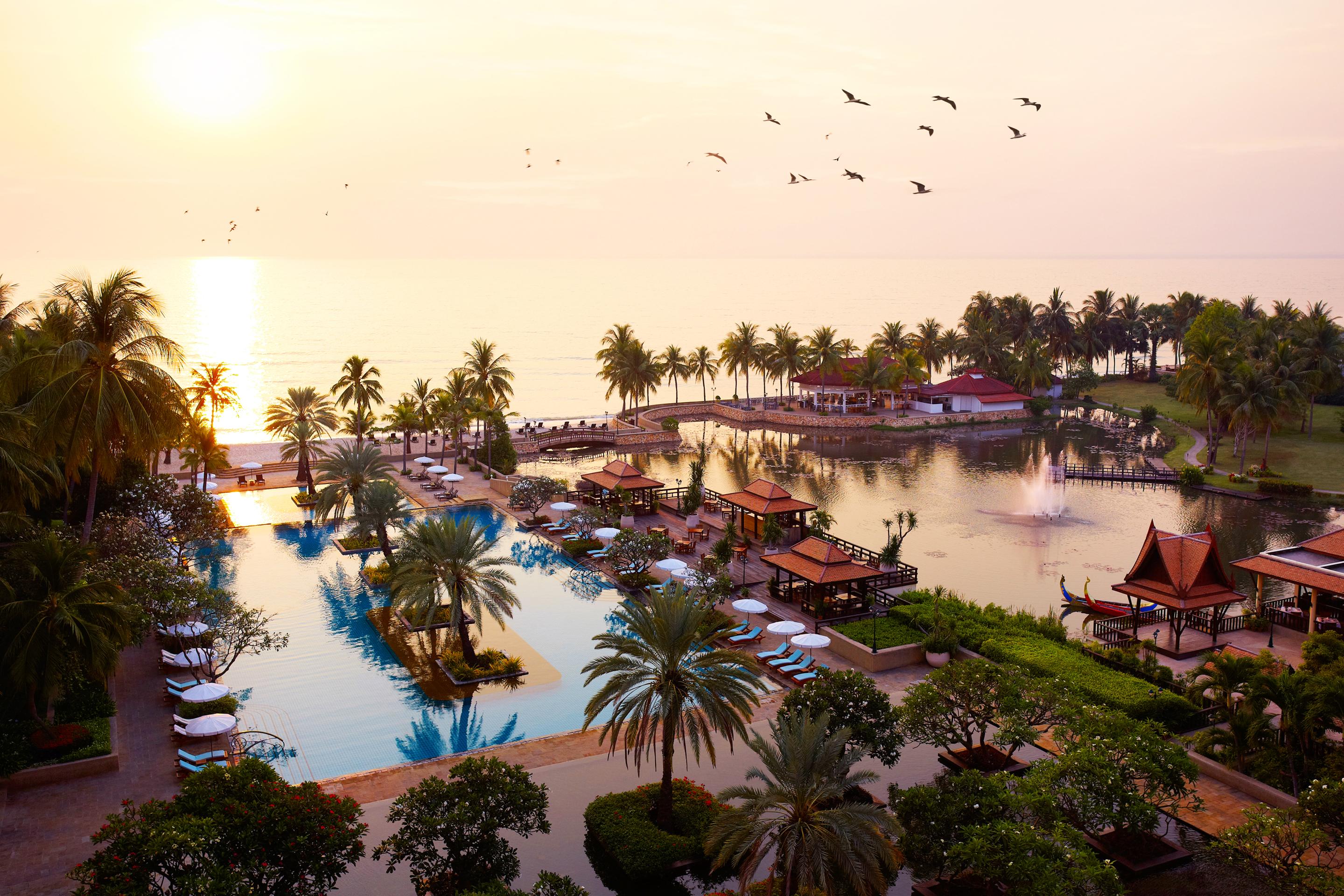 Dusit Thani Hua Hin Hotel 5*