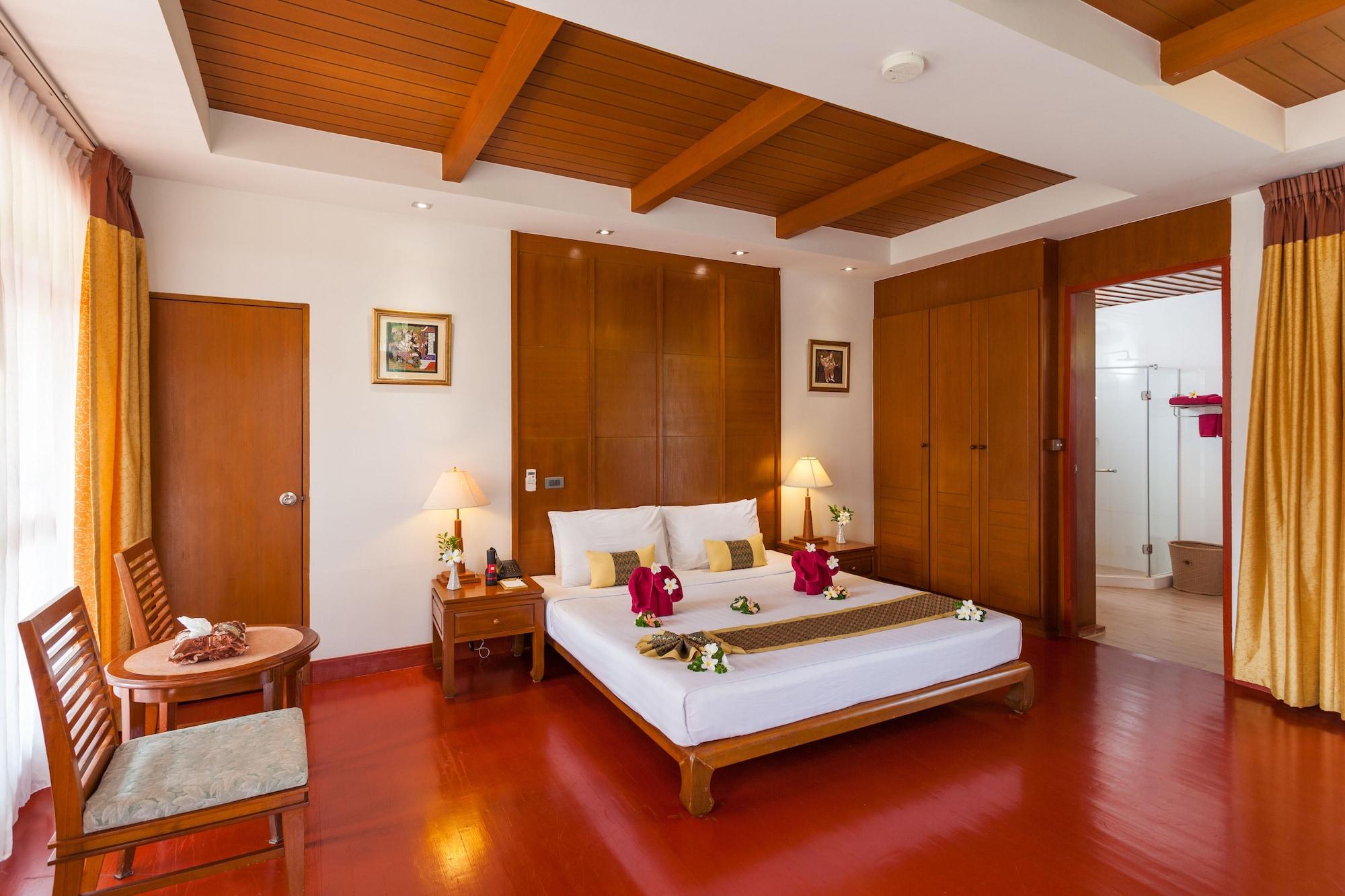 Phi Phi Erawan Palms Hotel 3*
