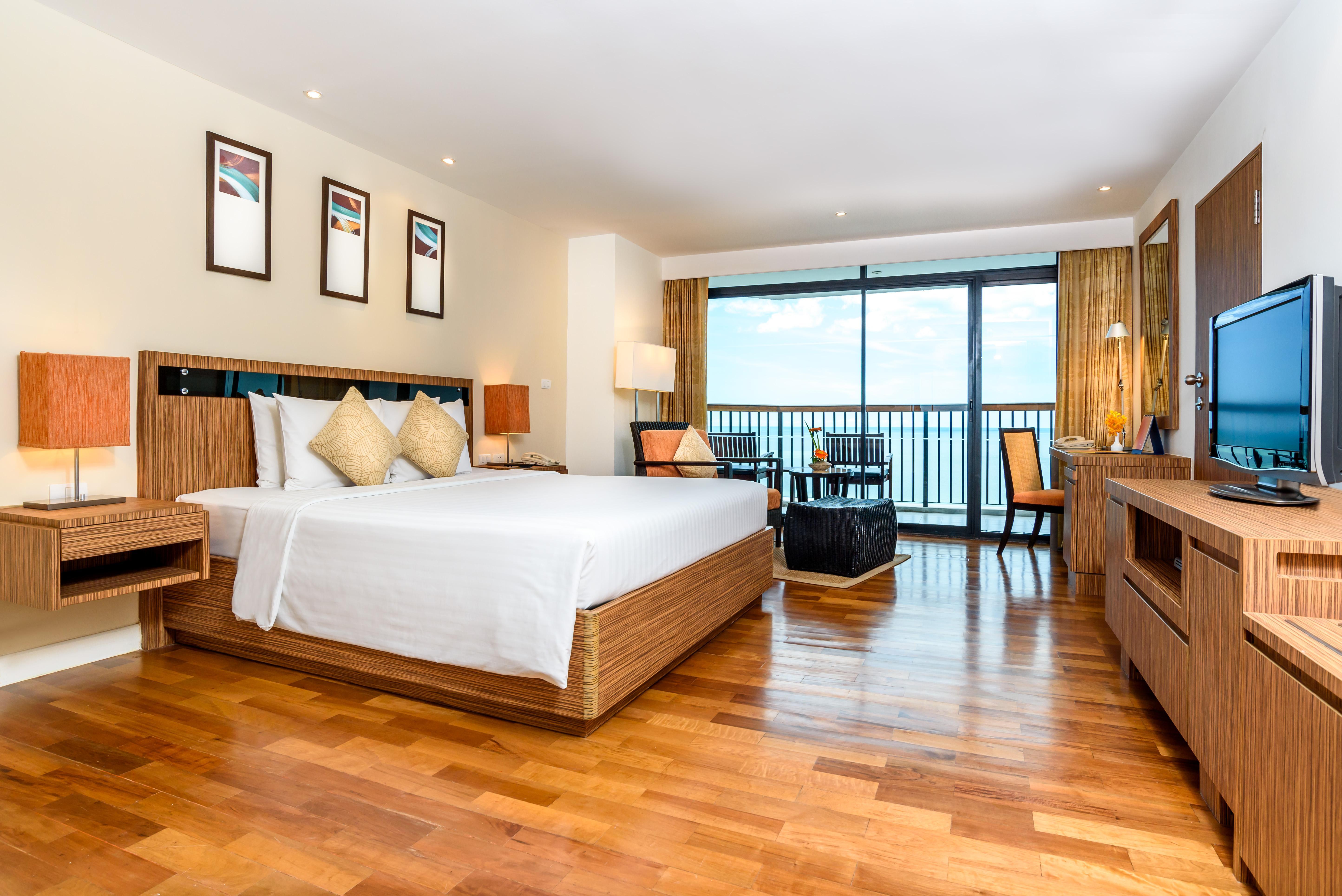 Radisson & Hua Hin Hotel 4*