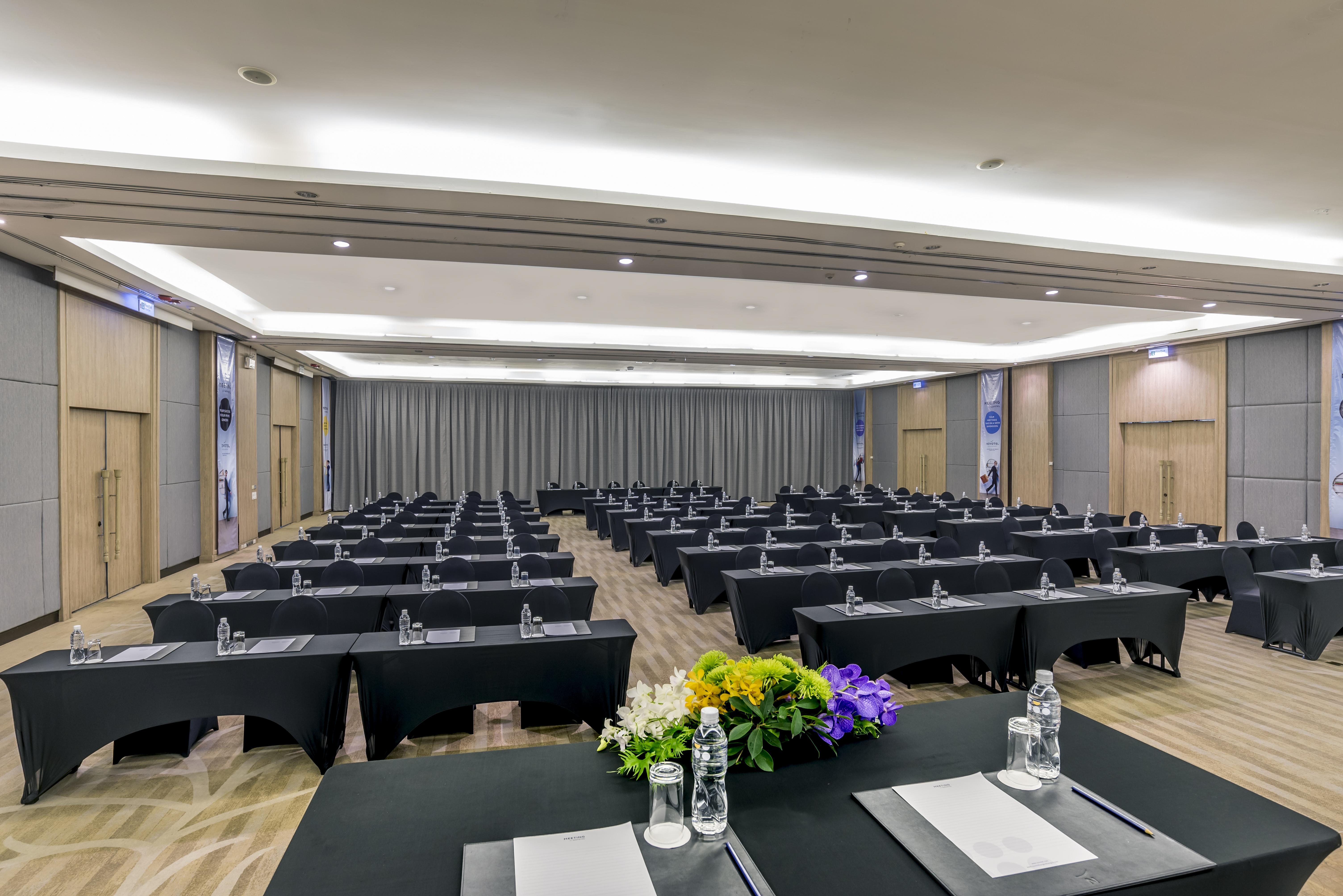 Radisson & Hua Hin Hotel Cha-Am