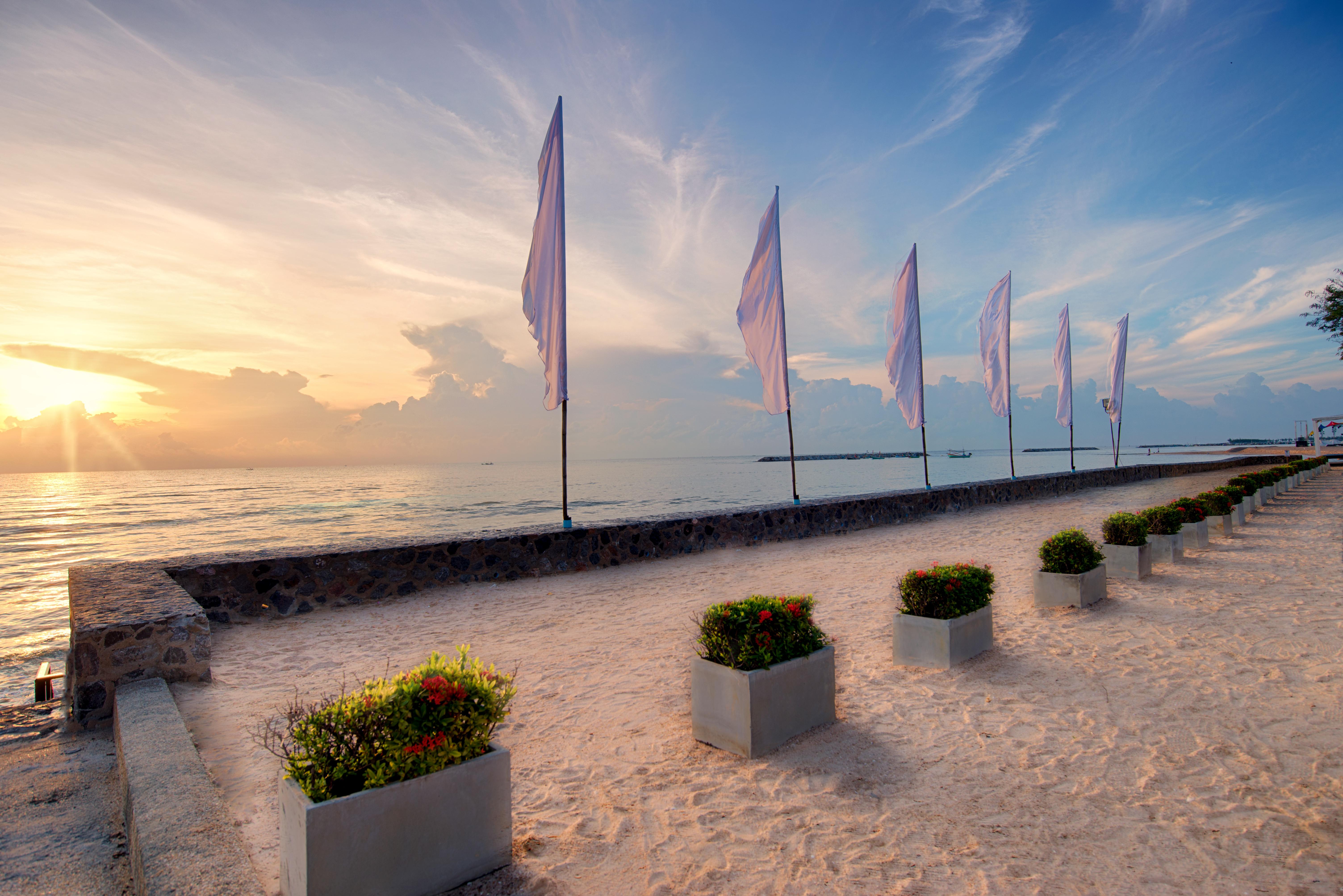 Radisson & Hua Hin Hotel 4*
