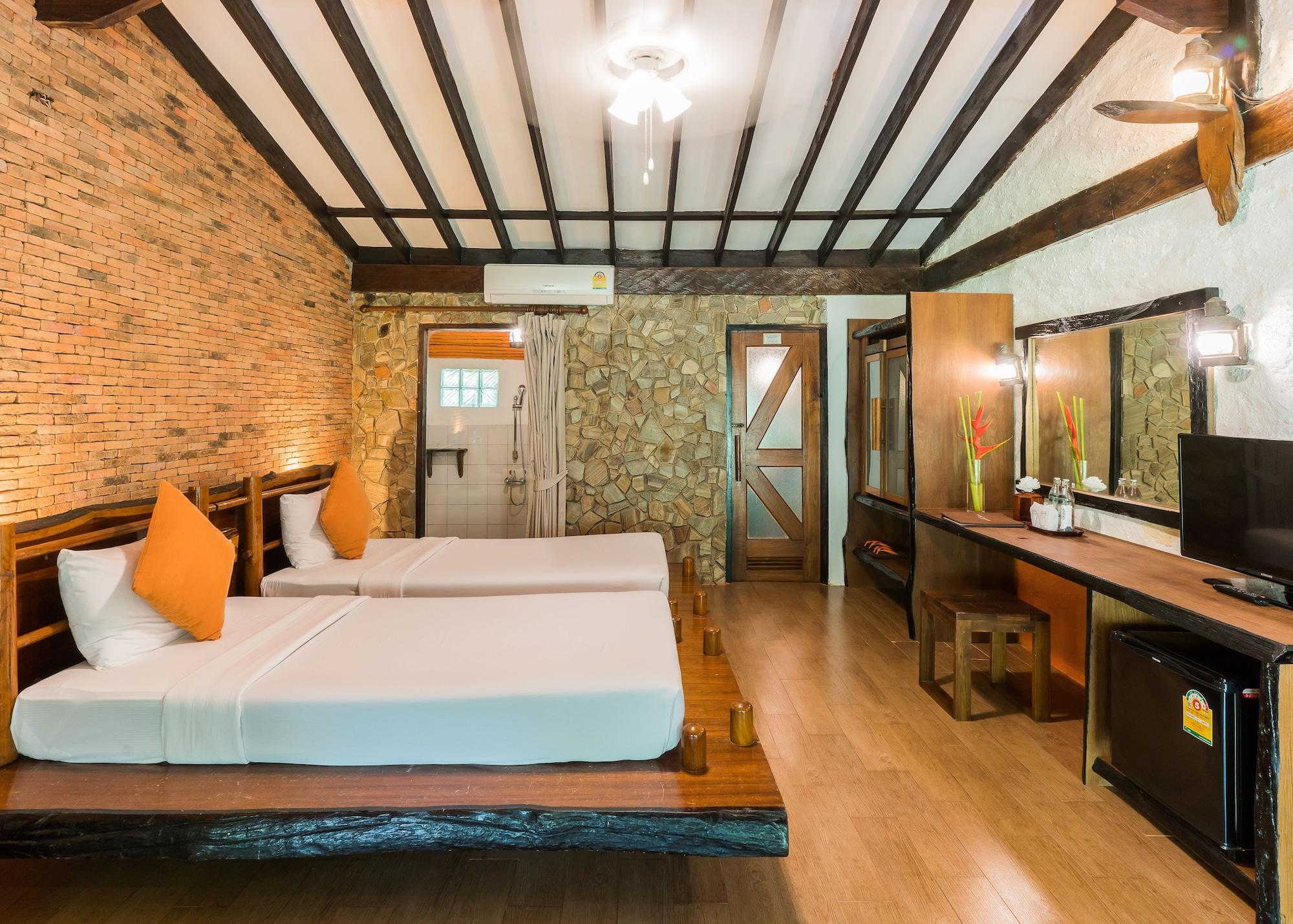 Resort Phutoey River Kwai Hotspring & Nature