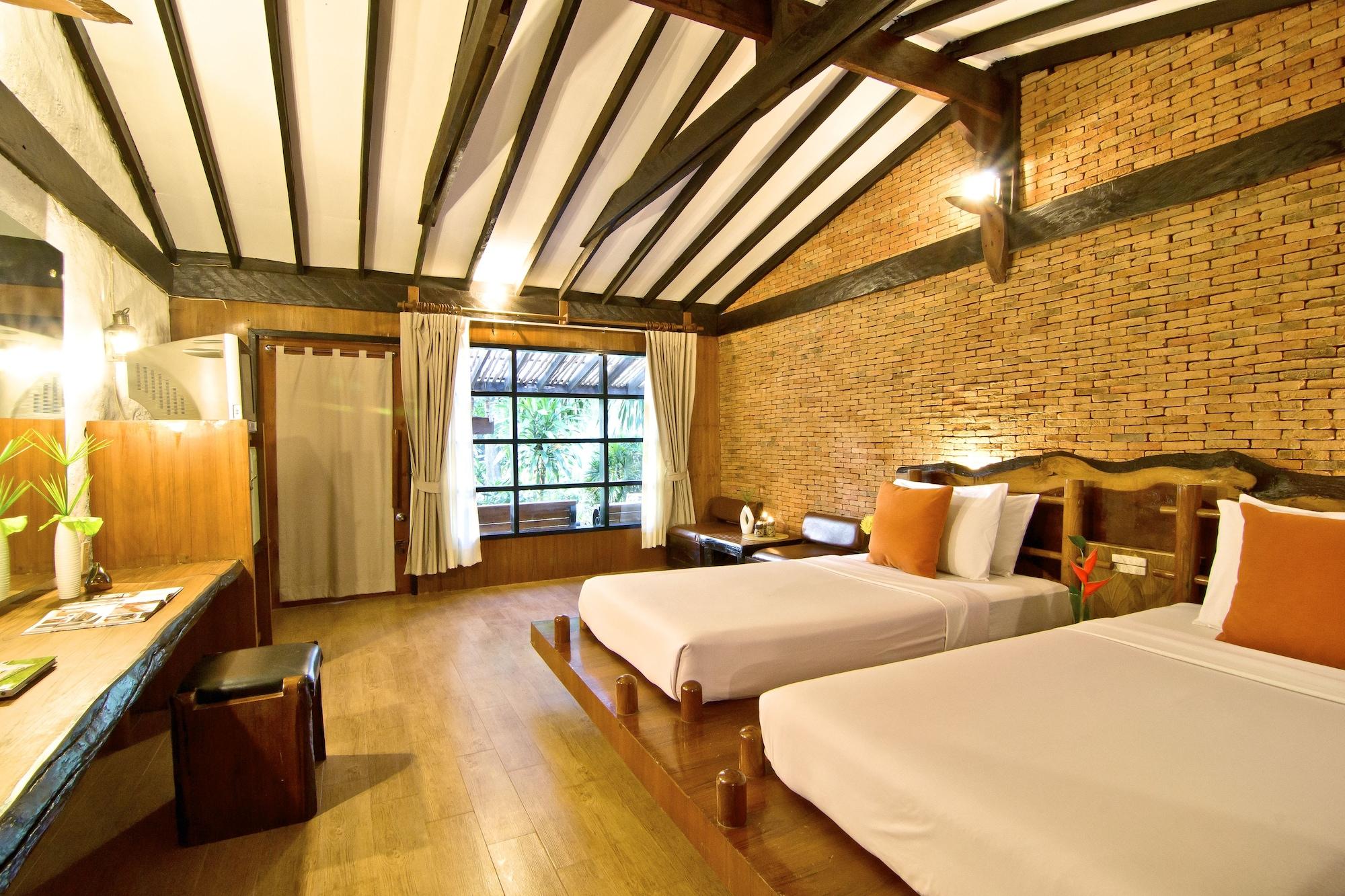 Phutoey River Kwai Hotspring & Nature 4* Sai Yok