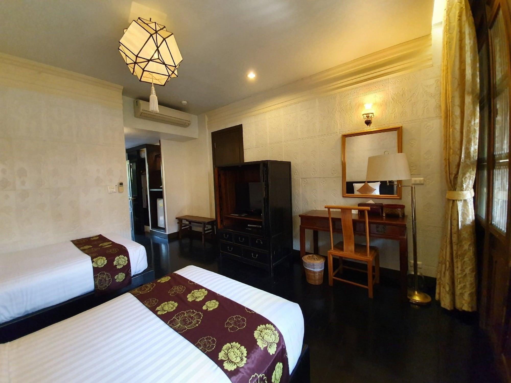 Tharaburi Sukhothai