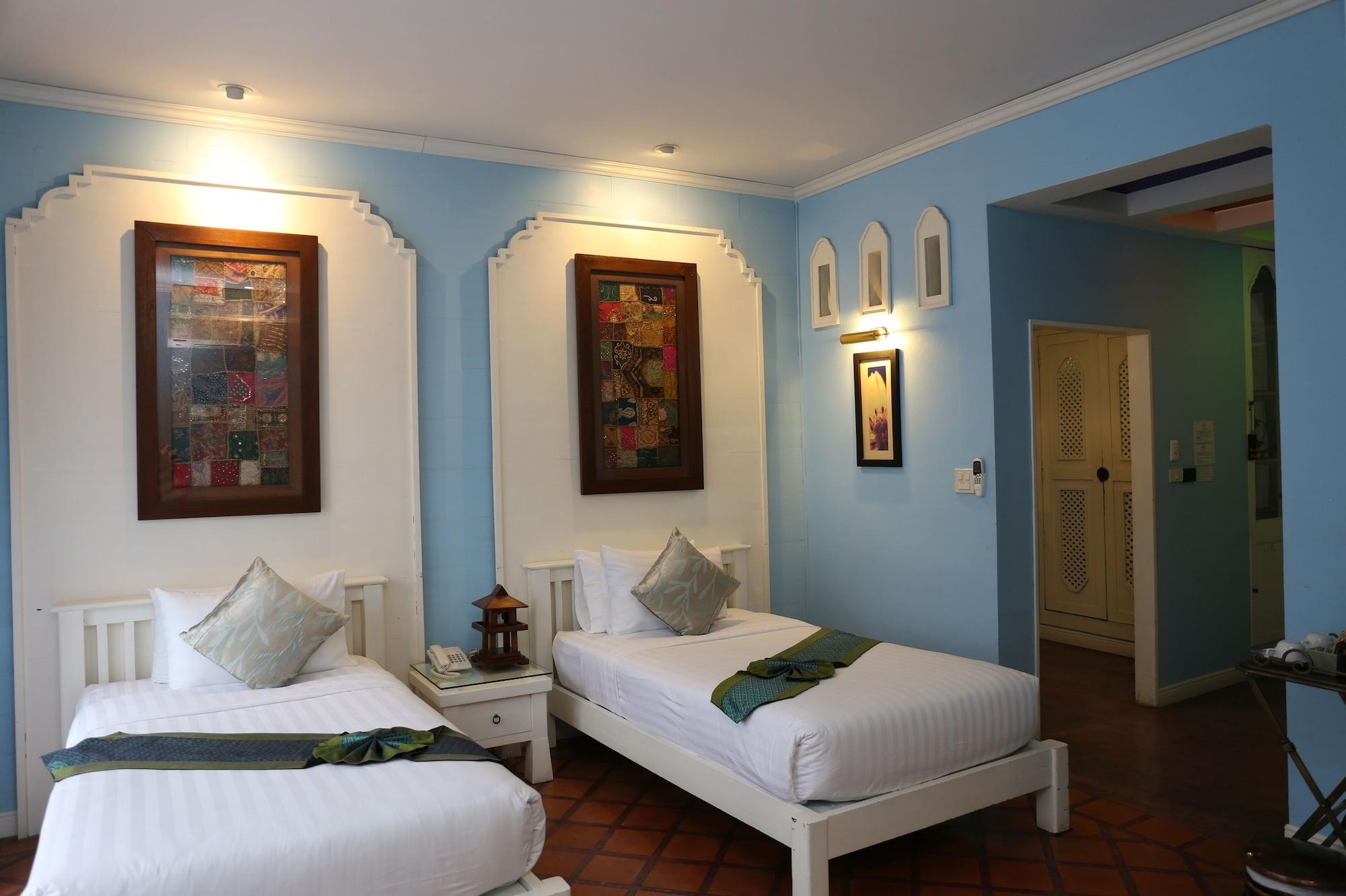 Tharaburi Resort