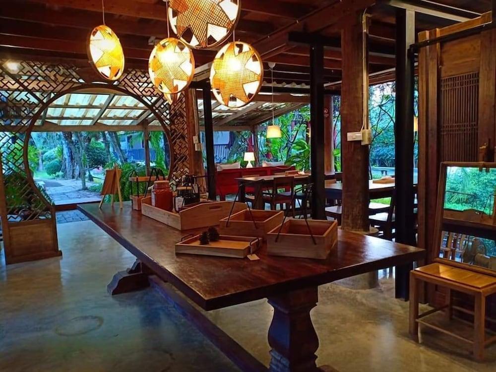 Tharaburi 4* Sukhothai