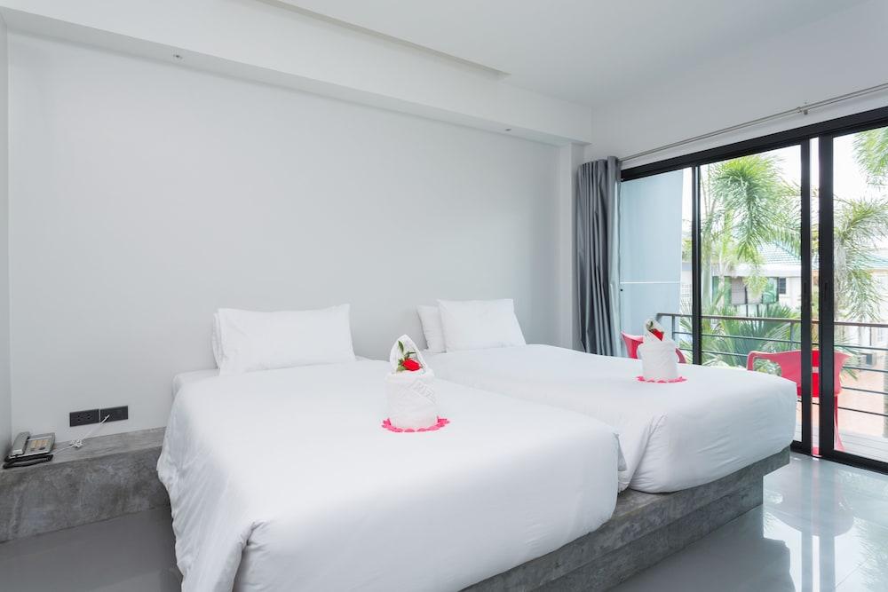 Hotel Riverside 3*