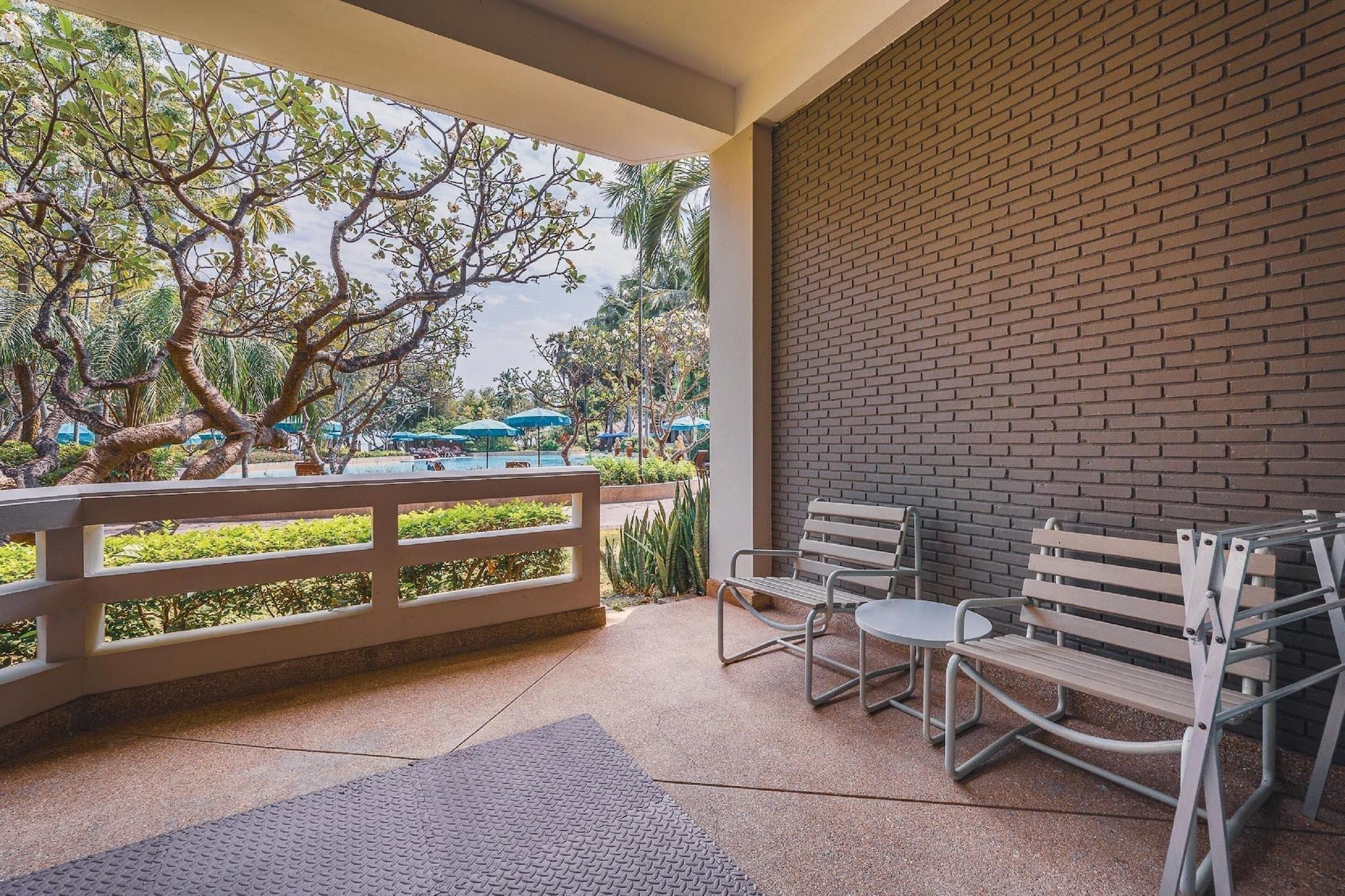The Regent Cha Am Resort, Hua Hin Cha-Am