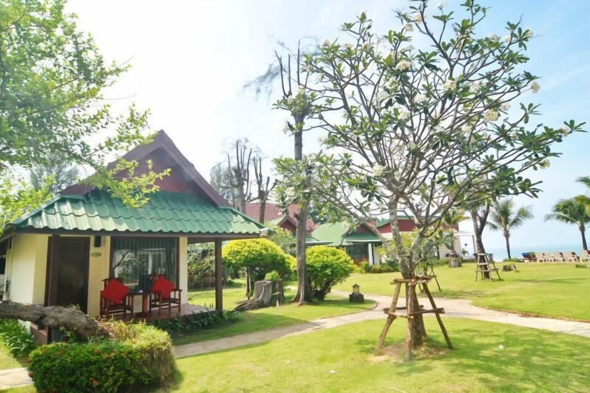 Resort Golden Bay - Sha Extra 3*