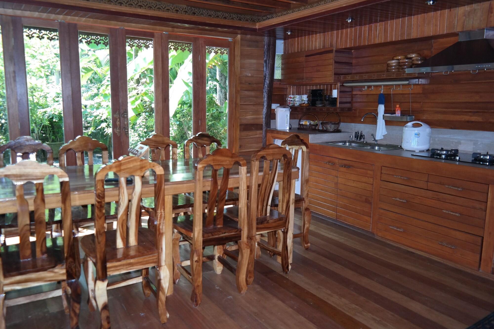 Baan Habeebee Resort