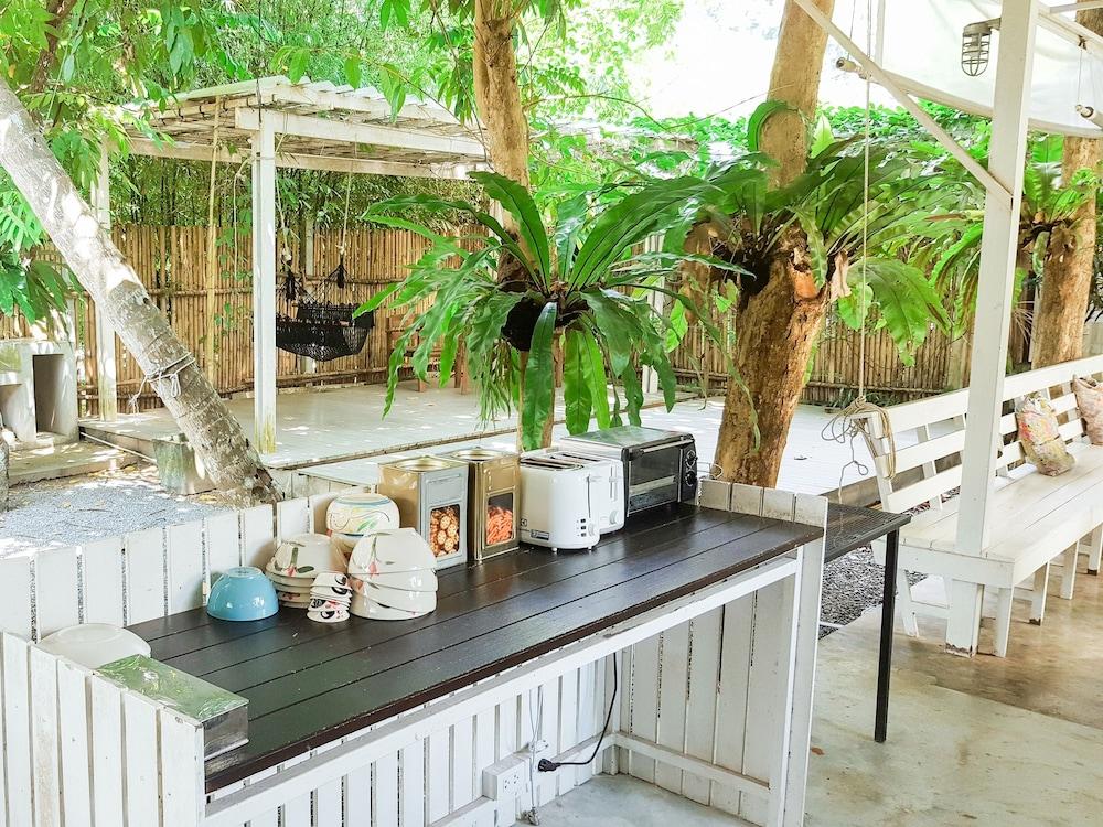 Glur Hostel Ao Nang