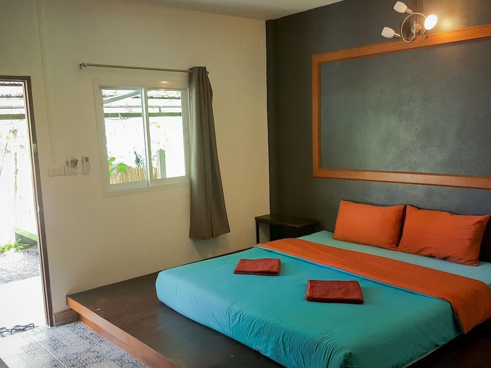 Hostel Glur *